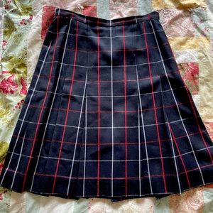 Burberry plaid pleated skirt fits like medium navy